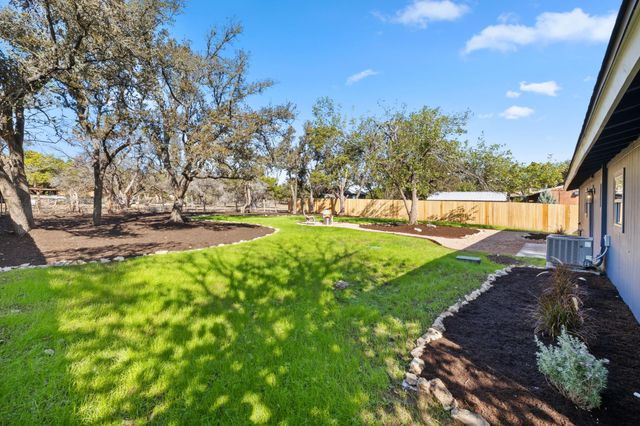 8000 Williamson Creek DR, Austin, TX 78736