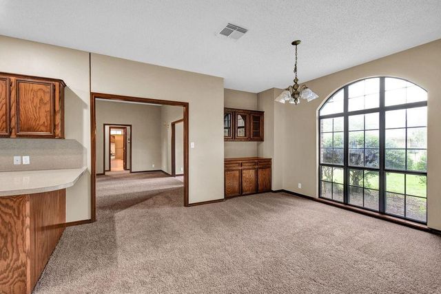 301 Jansen Drive, West Columbia, TX 77486