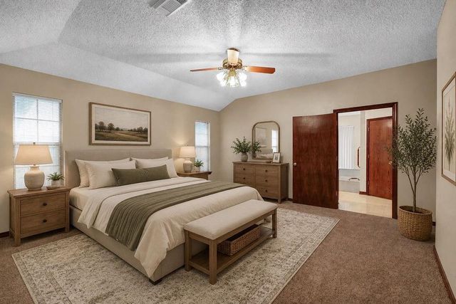 301 Jansen Drive, West Columbia, TX 77486