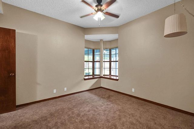 301 Jansen Drive, West Columbia, TX 77486