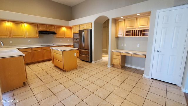 11064 E OBERLIN Way, Scottsdale, AZ 85262