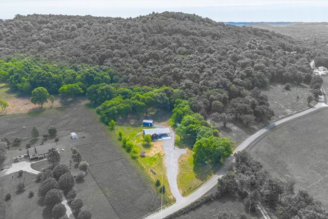 402 Cortner Hollow Rd, Petersburg, TN 37144