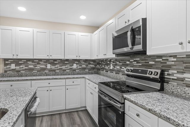 402 Cortner Hollow Rd, Petersburg, TN 37144