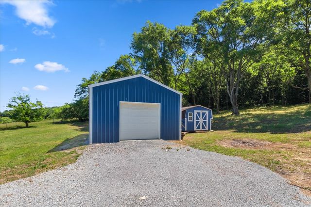 402 Cortner Hollow Rd, Petersburg, TN 37144