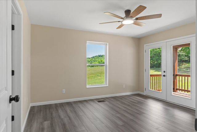 402 Cortner Hollow Rd, Petersburg, TN 37144