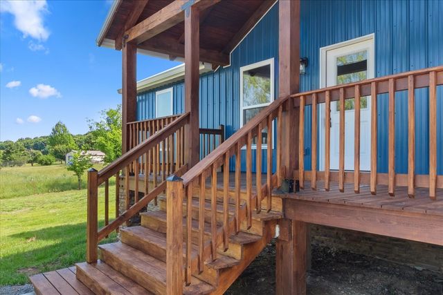 402 Cortner Hollow Rd, Petersburg, TN 37144