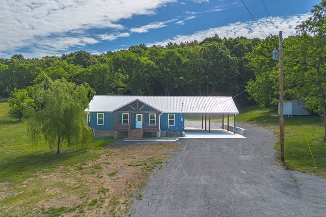 402 Cortner Hollow Rd, Petersburg, TN 37144
