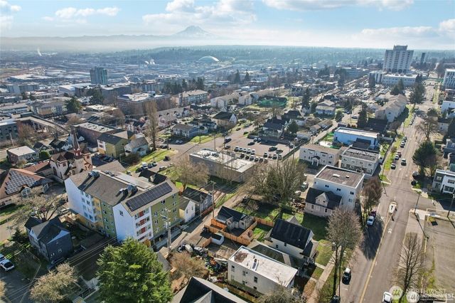 1213 S J Street, Tacoma, WA 98405