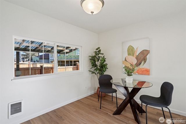 1213 S J Street, Tacoma, WA 98405
