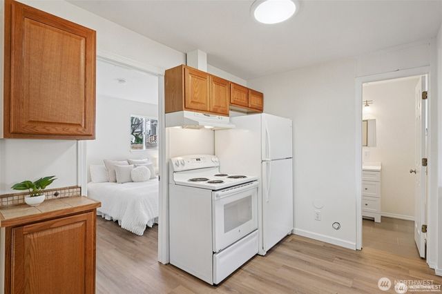 1213 S J Street, Tacoma, WA 98405
