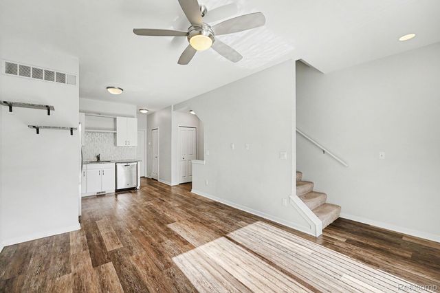 273 E PALMER Street 3, Detroit, MI 48202