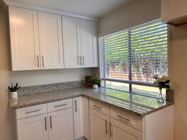 305 Union St, Roseville, CA 95678