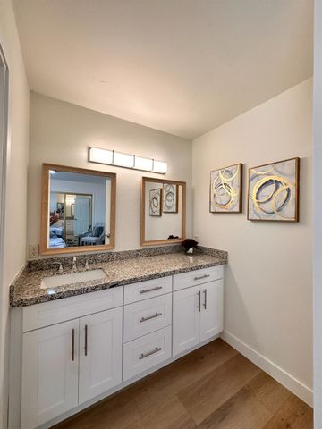 305 Union St, Roseville, CA 95678