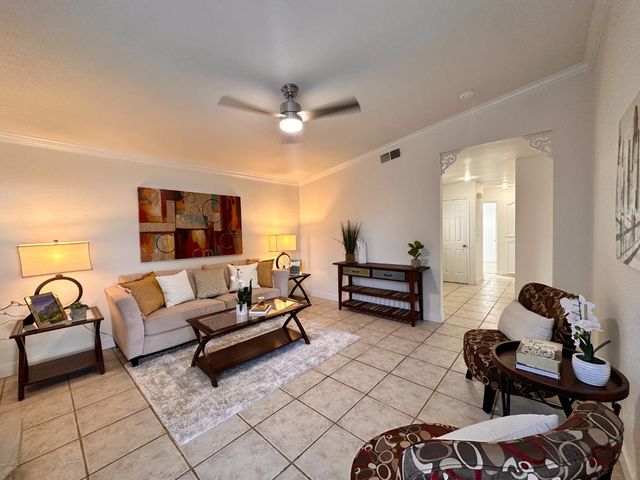 305 Union St, Roseville, CA 95678