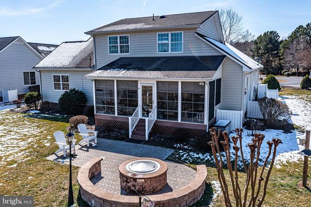 88 OLD FIELD RD, Irvington, VA 22480