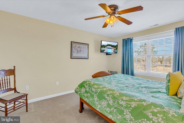 88 OLD FIELD RD, Irvington, VA 22480