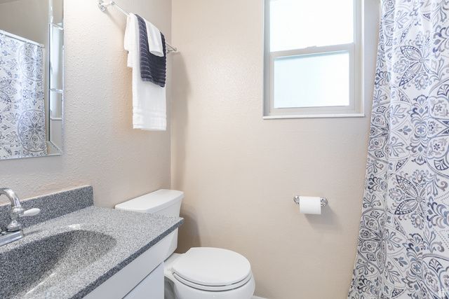 7931 S NORWOOD RD, Cottonwood Heights, UT 84121