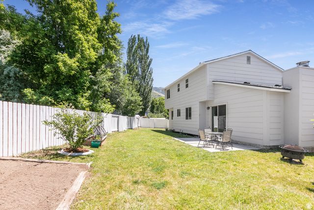 7931 S NORWOOD RD, Cottonwood Heights, UT 84121