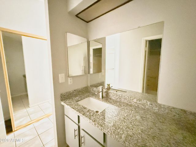 2035 S Elm Street 111, Tempe, AZ 85282