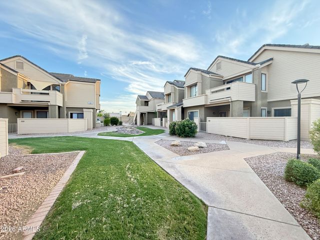 2035 S Elm Street 111, Tempe, AZ 85282