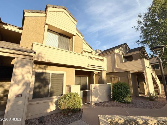 2035 S Elm Street 111, Tempe, AZ 85282