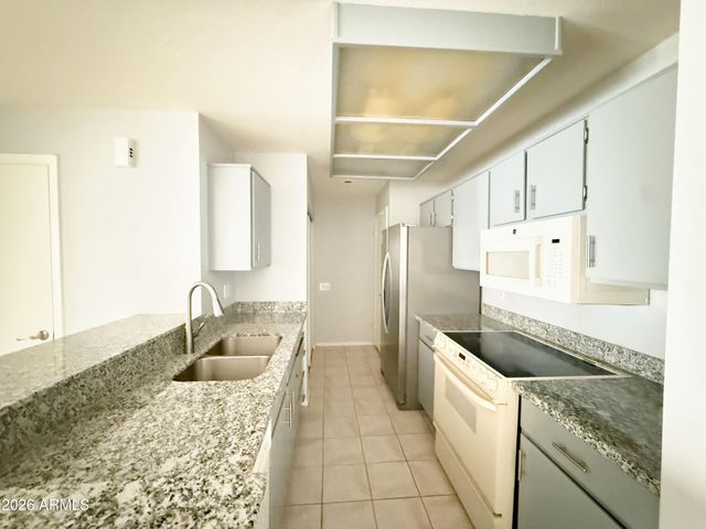 2035 S Elm Street 111, Tempe, AZ 85282