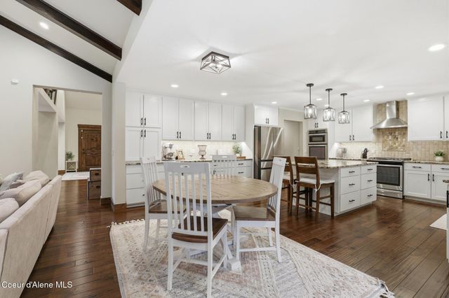 1510 E Pebblestone CT, Hayden, ID 83835