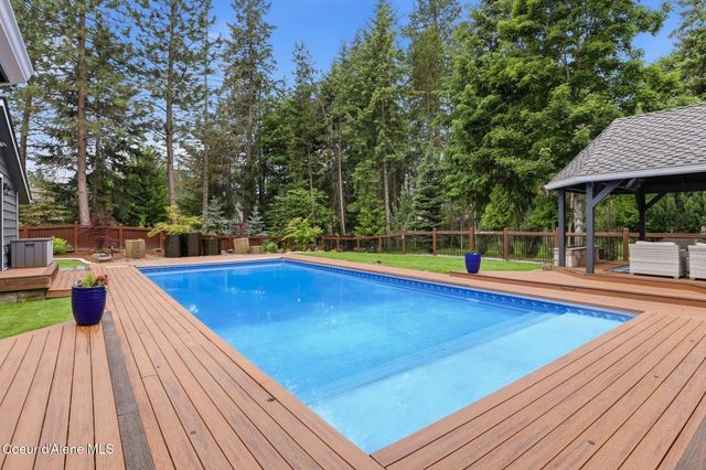 1510 E Pebblestone CT, Hayden, ID 83835