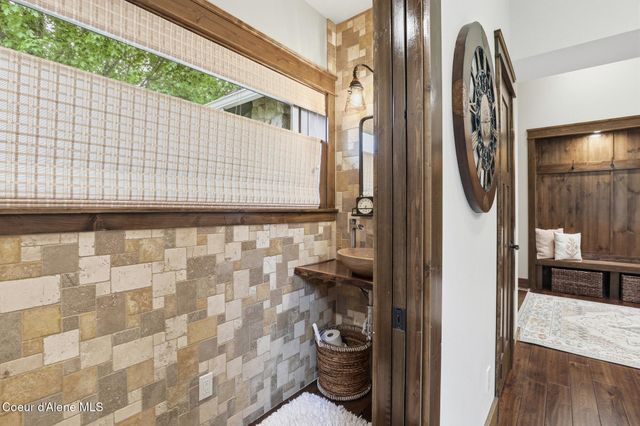 1510 E Pebblestone CT, Hayden, ID 83835
