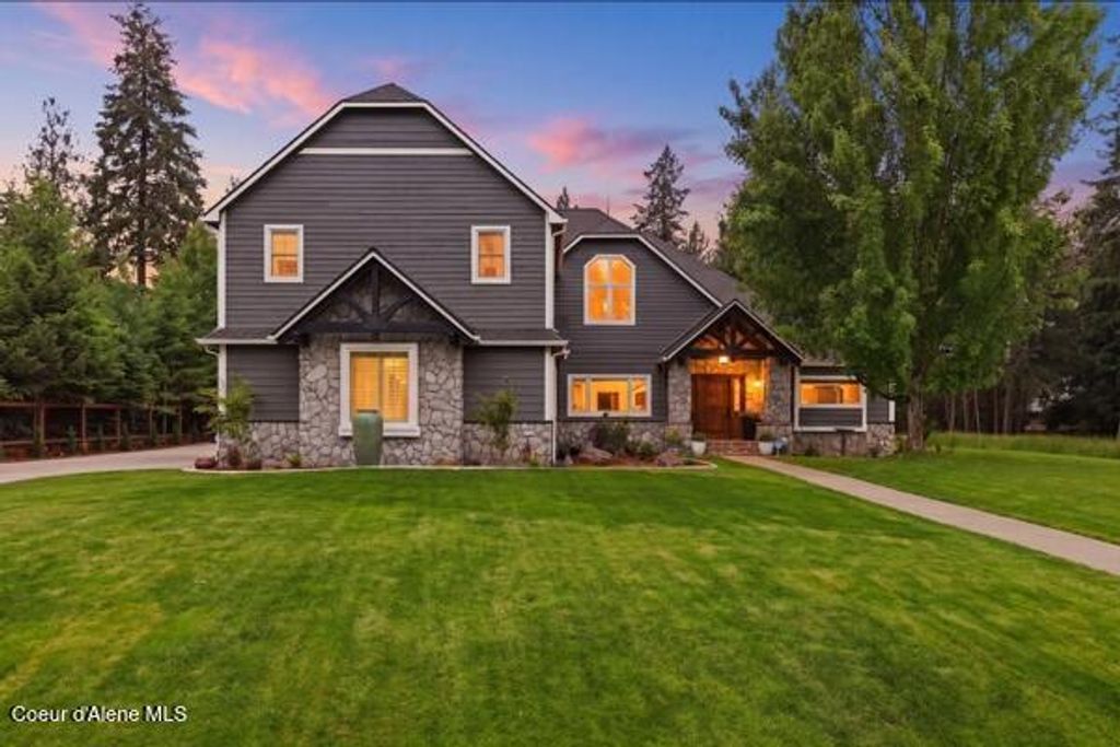 1510 E Pebblestone CT, Hayden, ID 83835