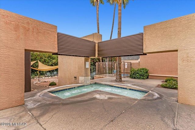 7623 E Callisto Cir Unit 298, Tucson, AZ 85715
