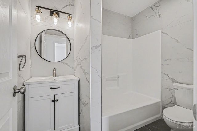 155 Keswick Drive, Monroe, OH 45050