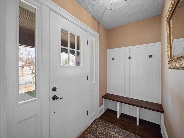 401 GRANITE STREET, Waupaca, WI 54981