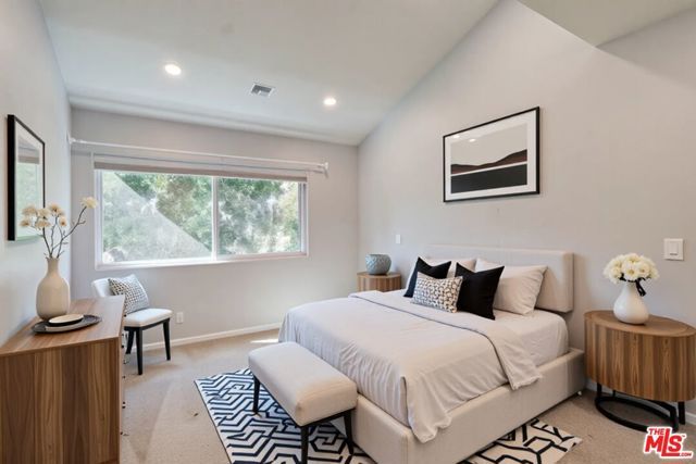 1275 Seacliff Court 5, Ventura, CA 93003