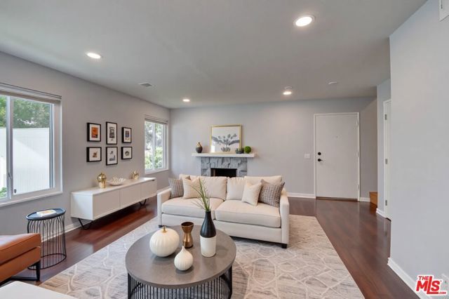 1275 Seacliff Court 5, Ventura, CA 93003