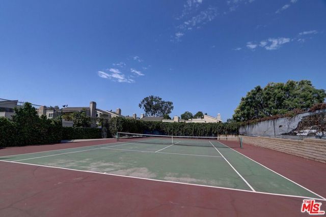 1275 Seacliff Court 5, Ventura, CA 93003