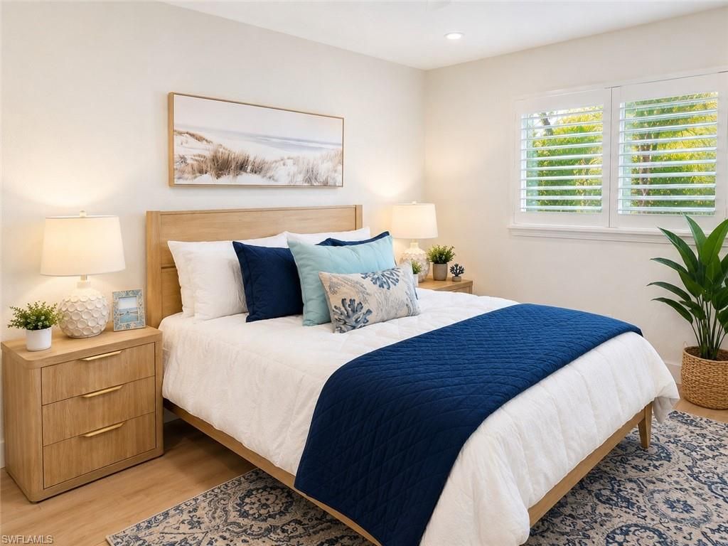 333 Harbour DR 109, NAPLES, FL 34103 — photo 3
