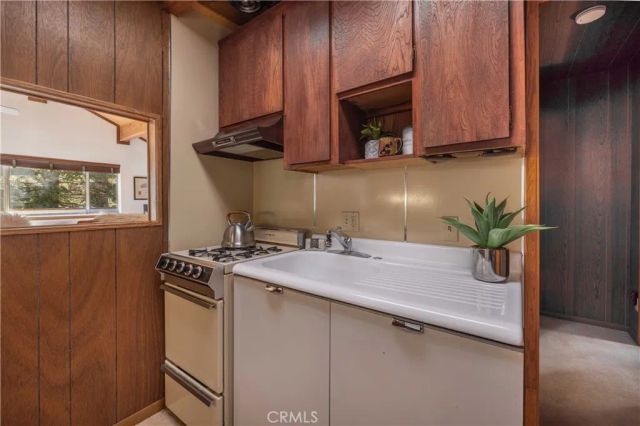 1109 Brookside, Fawnskin, CA 92333
