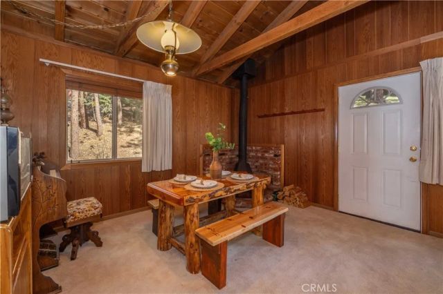 1109 Brookside, Fawnskin, CA 92333
