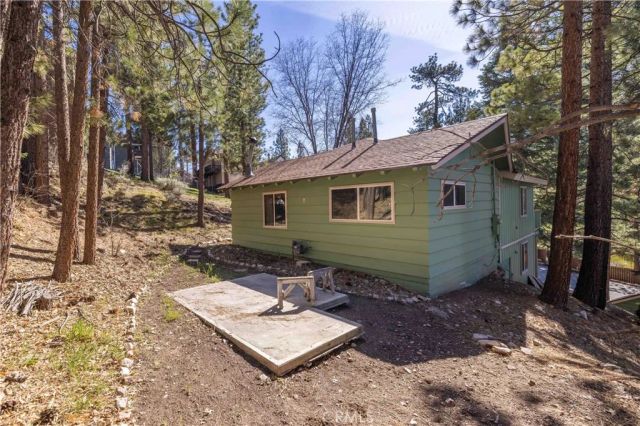 1109 Brookside, Fawnskin, CA 92333