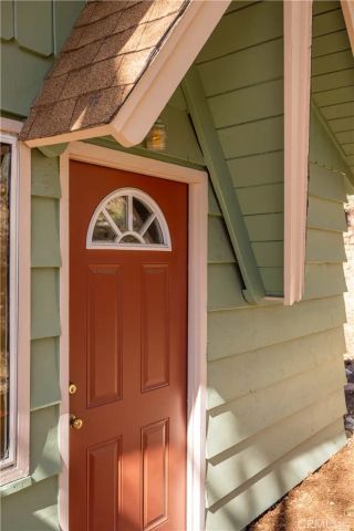 1109 Brookside, Fawnskin, CA 92333