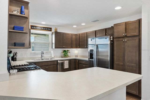 6767 MARY LOOP, The Villages, FL 34762