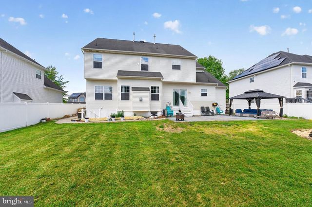 709 S BROAD ST, Clayton, NJ 08312