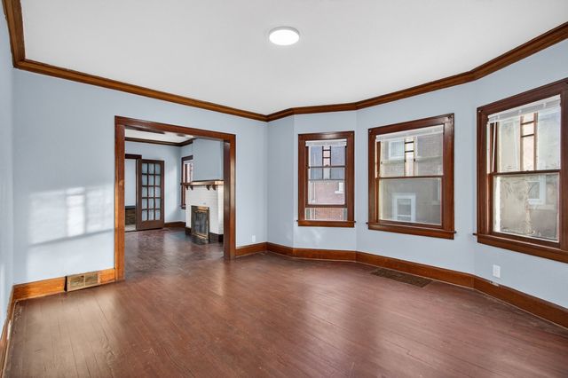 324 Paris Avenue, Rockford, IL 61107