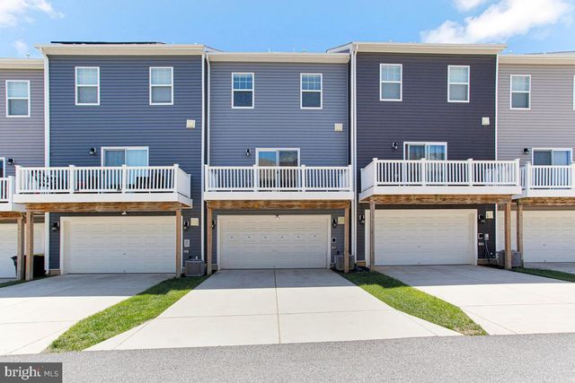 9608 FAGAN DR, Bowie, MD 20721