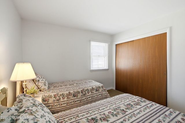 1 Beaverbrook Drive, Toms River, NJ 08757