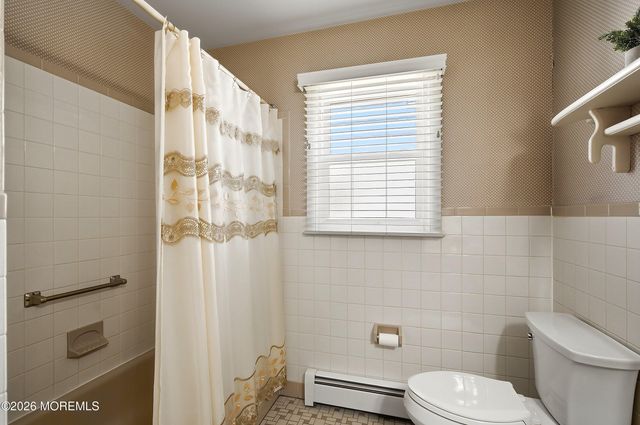 1 Beaverbrook Drive, Toms River, NJ 08757
