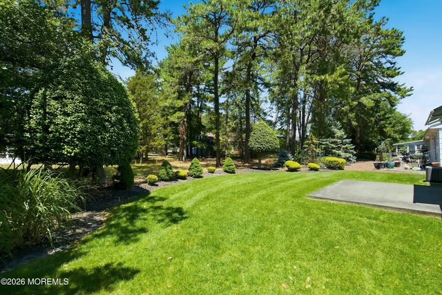 1 Beaverbrook Drive, Toms River, NJ 08757