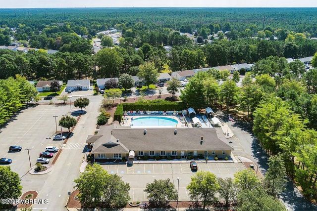 1 Beaverbrook Drive, Toms River, NJ 08757