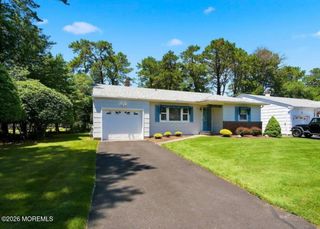 1 Beaverbrook Drive, Toms River, NJ 08757